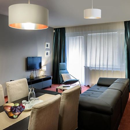 Apartmanovy Dum Landek ออสตราวา ภายนอก รูปภาพ