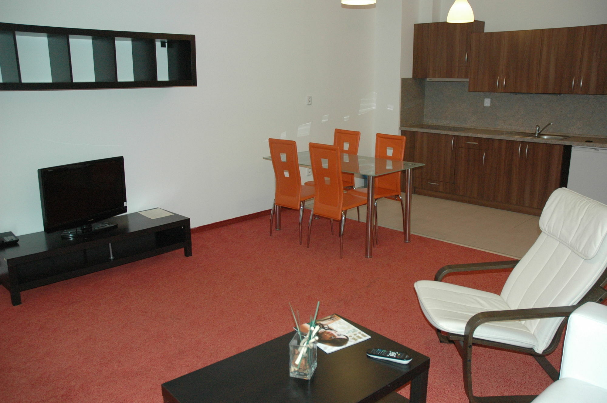 Apartmanovy Dum Landek ออสตราวา ภายนอก รูปภาพ